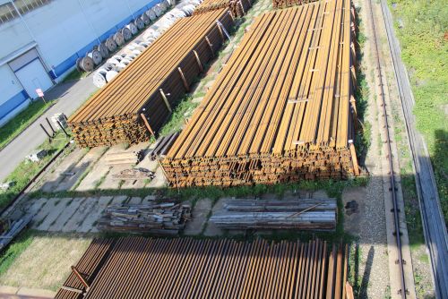 Открытая площадка 10000 м², Склад, Под кранами